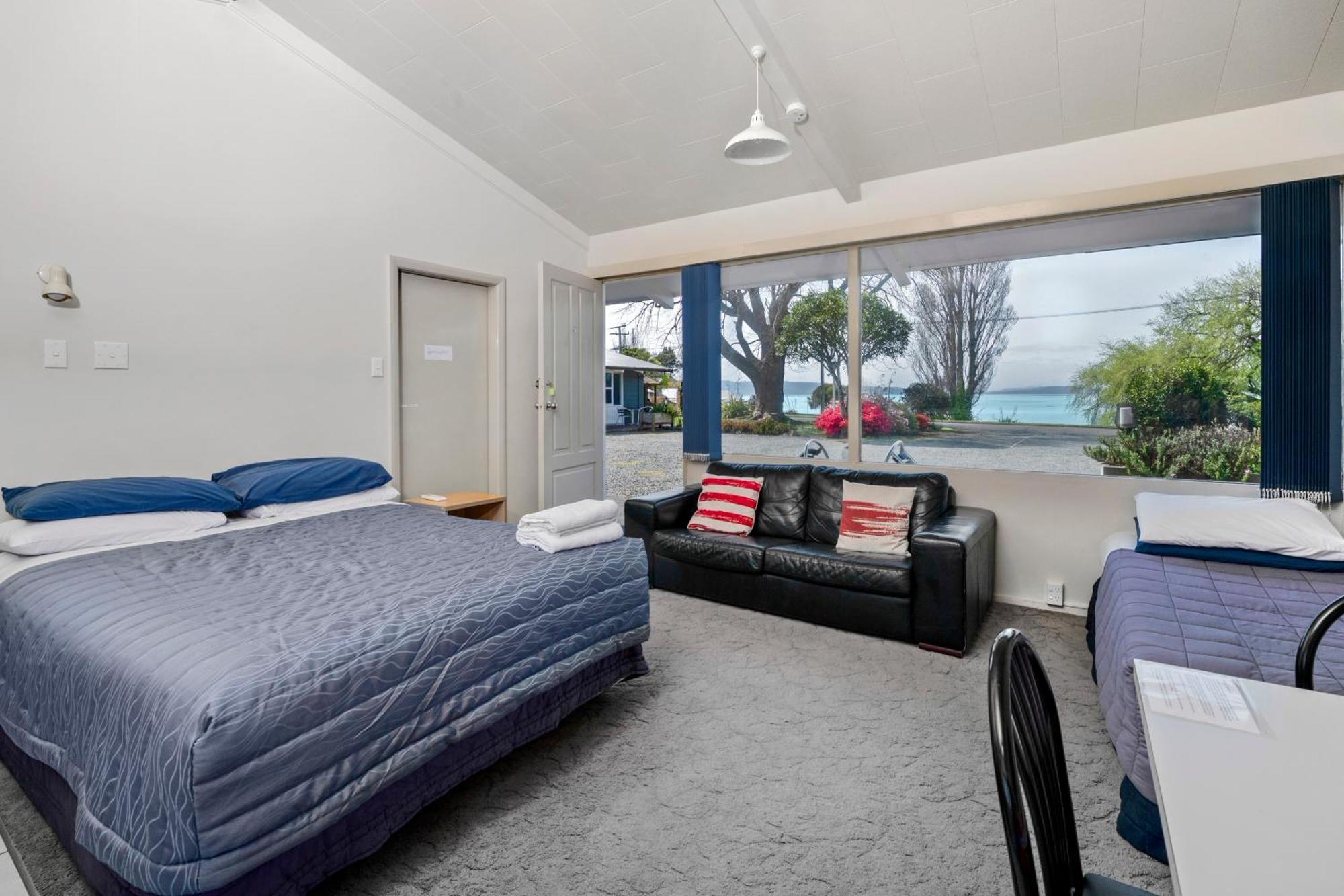 Jack&Di's Lakefront Motel Rotorua Buitenkant foto