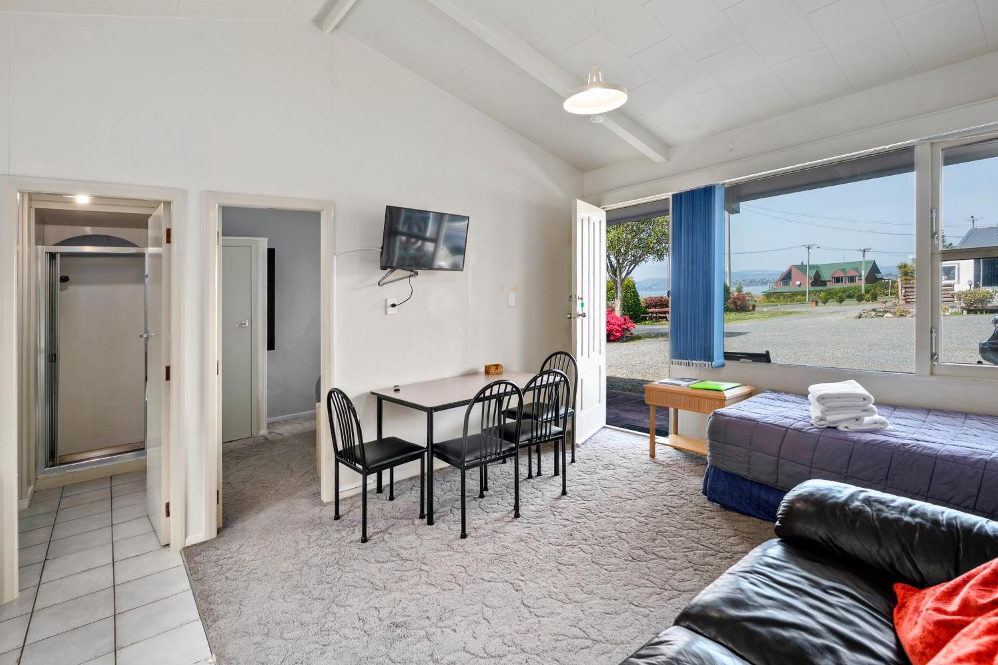 Jack&Di's Lakefront Motel Rotorua Buitenkant foto