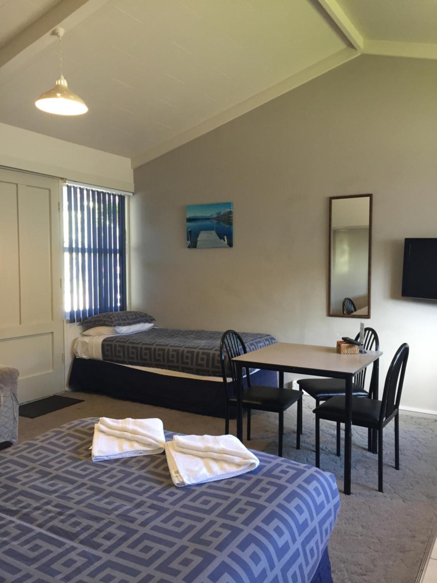 Jack&Di's Lakefront Motel Rotorua Buitenkant foto