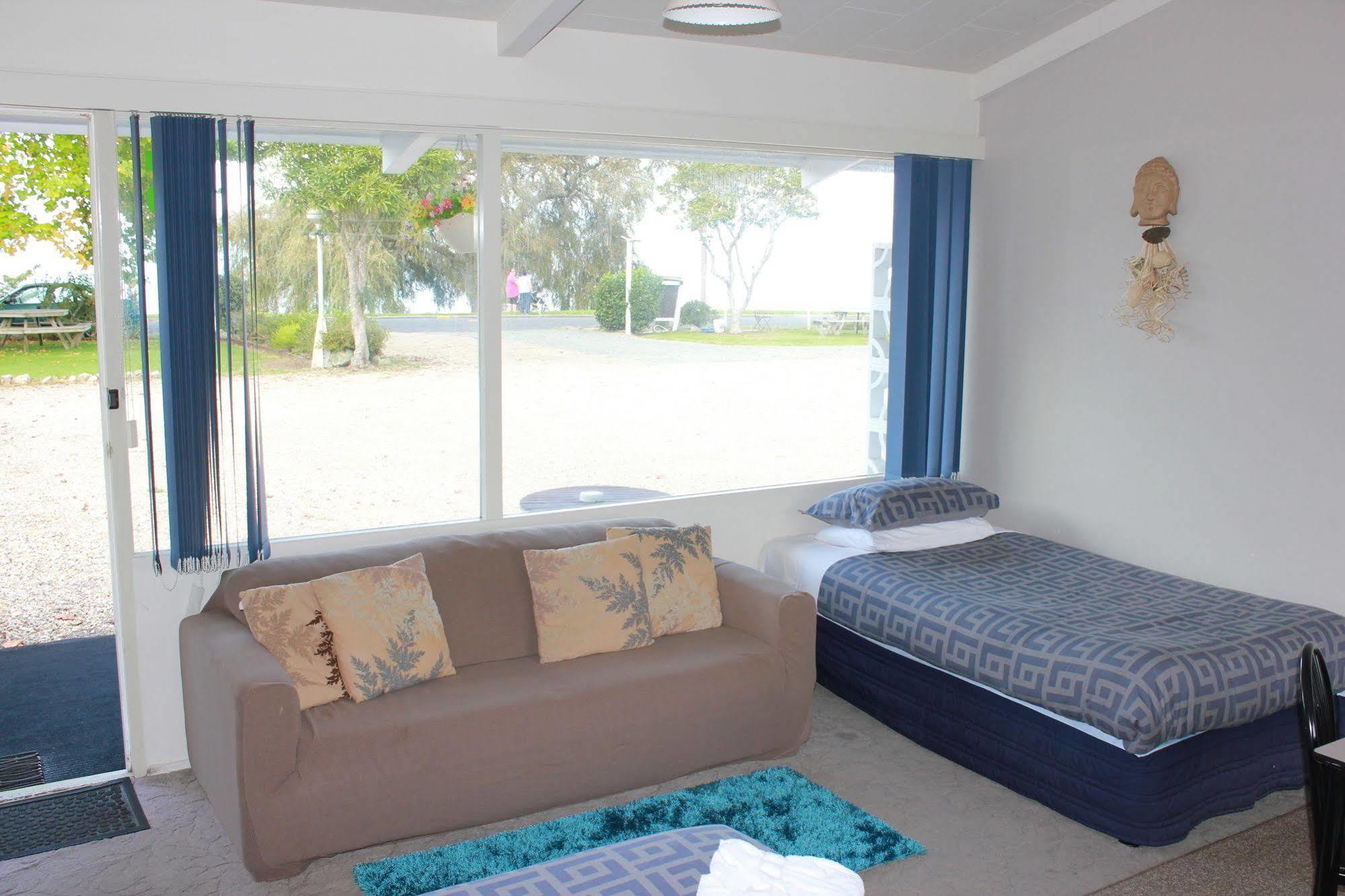 Jack&Di's Lakefront Motel Rotorua Buitenkant foto